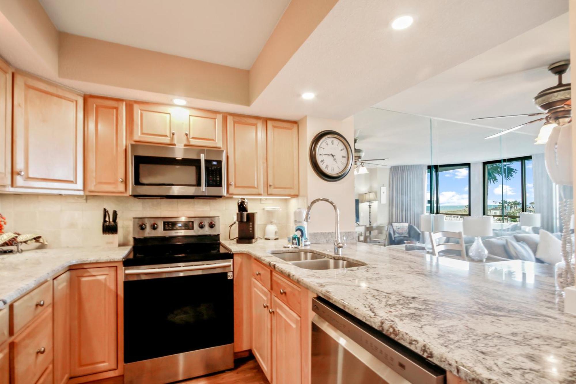 Ocean Creek Villa Myrtle Beach Room photo