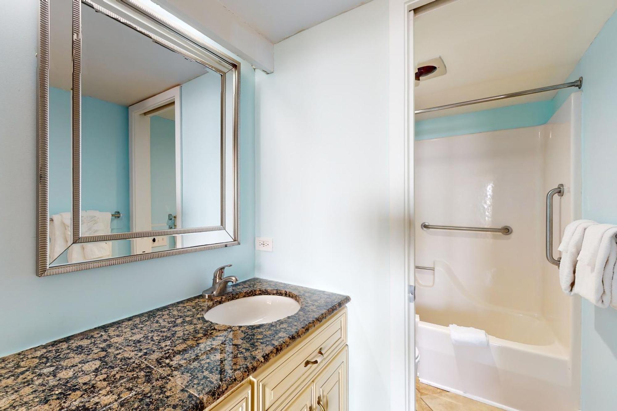 Ocean Creek Villa Myrtle Beach Room photo